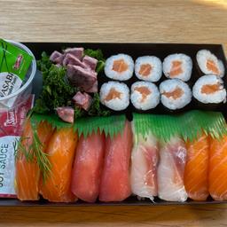 Sushi (Maki): Mini Cards Box Set — Yeesan Loh